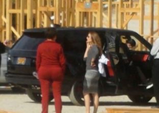 Pregnant Kylie Jenner